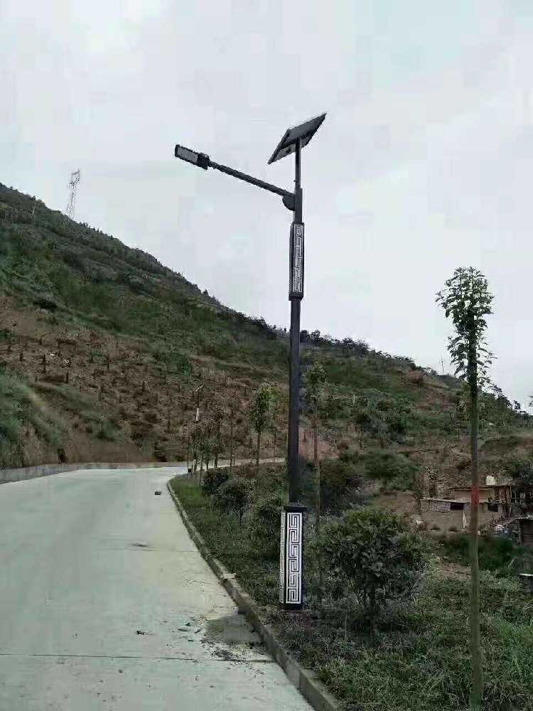仪征市仿古太阳能路灯